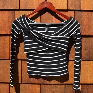 Striped crossed long sleeve